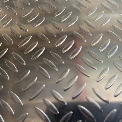 Алюминиевый чекированный лист Al Embossed 5052 5083 5754 Алюминиевые чекированные пластины 3003 3004 3005 3105 Алюминиевые чекированные пластины